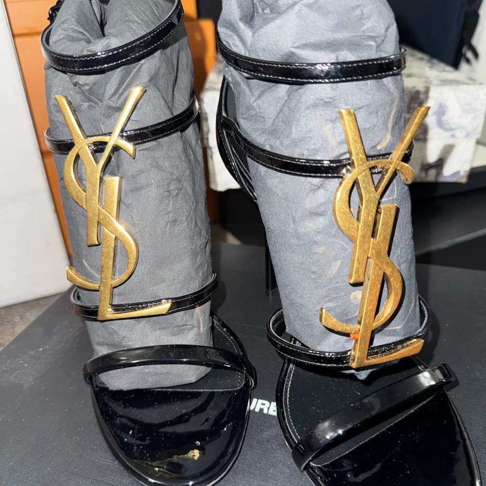 Yves Saint Laurent Black and Gold Heels